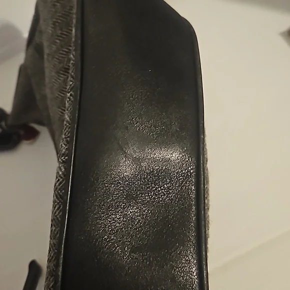 COACH G04J-1407 Vintage Black & Gray Herringbone Tweed Leather  Hobo Handbag 2YK - Picture 15 of 16